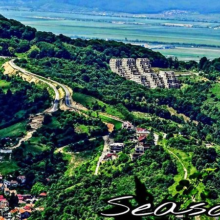 Seasons Mountain Suite Braszów Zewnętrze zdjęcie