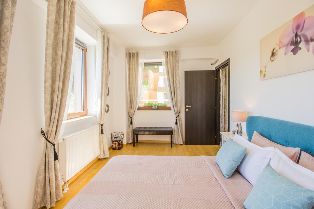 Seasons Mountain Suite Braszów Zewnętrze zdjęcie